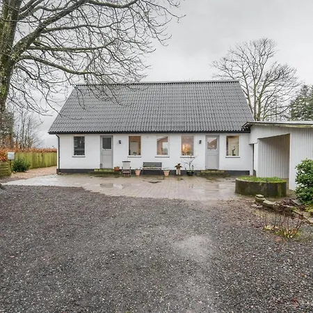 2 Bedroom Stunning In