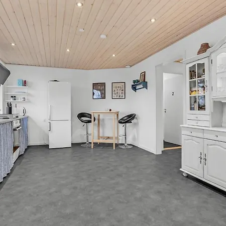 2 Bedroom Stunning In Apartment Billund