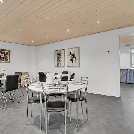 2 Bedroom Stunning In Billund